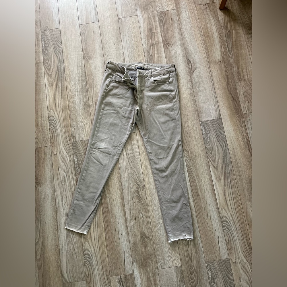 American Eagle superstretch jegging, only worn a couple of times